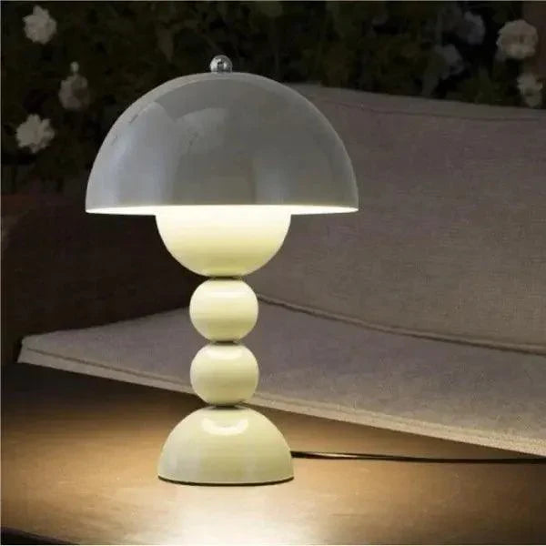 FlowerLume - Stylish Floral Nordic Table Lamp