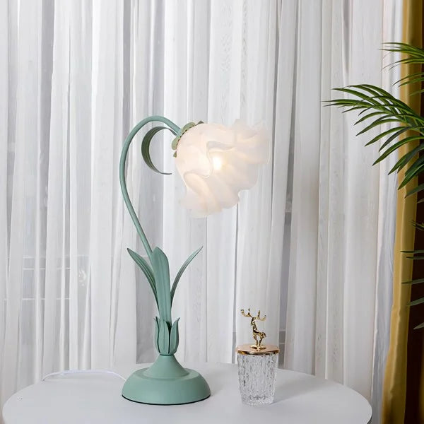 BloomBeam - Adjustable Retro Table Lamp