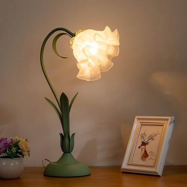 BloomBeam - Adjustable Retro Table Lamp