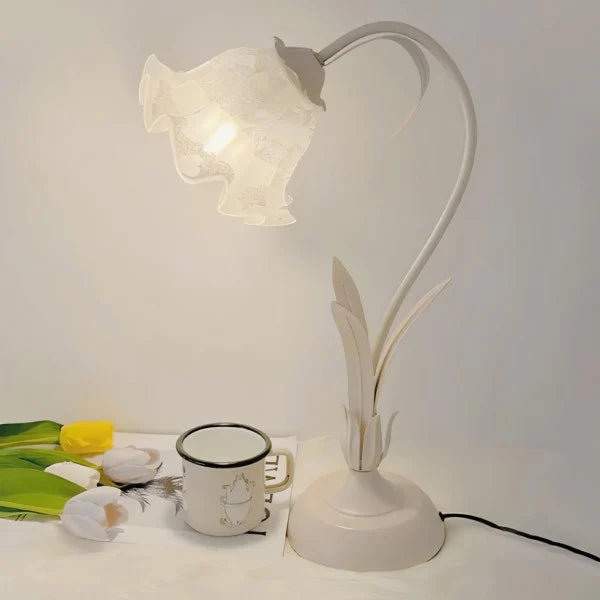 BloomBeam - Adjustable Retro Table Lamp
