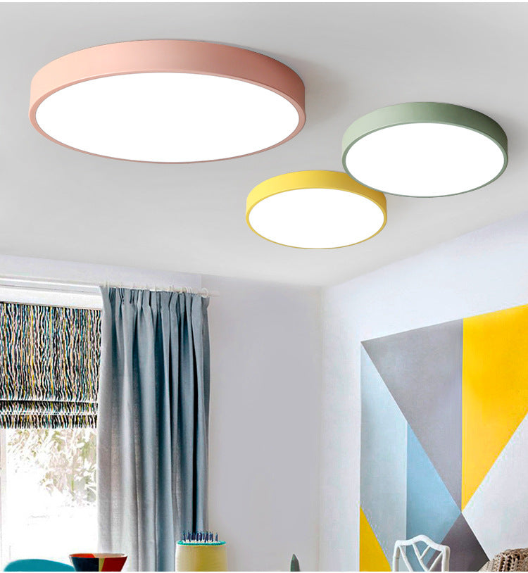 GlowSphere – Modern Ceiling Lamp with Subtle Glow
