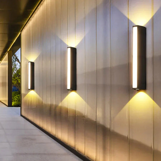 TerraceBeam - Outdoor LED Wall Lamp