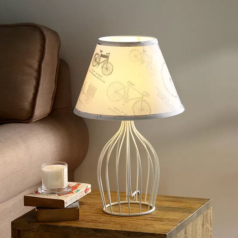 RetroCage – Wire Base Table Lamp