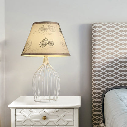 RetroCage – Wire Base Table Lamp