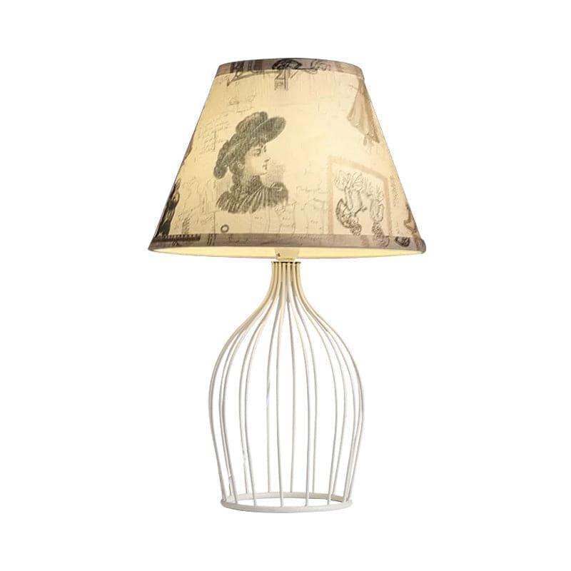 RetroCage – Wire Base Table Lamp