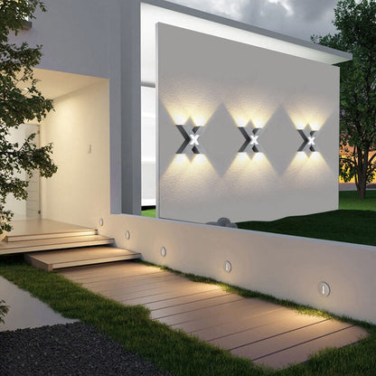 QuadBeam – Waterproof X-Shape LED Wall Light for Exterior Use