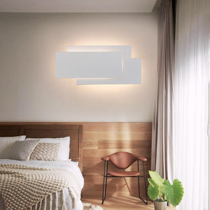 StackGlow – Applique murale LED moderne en couches