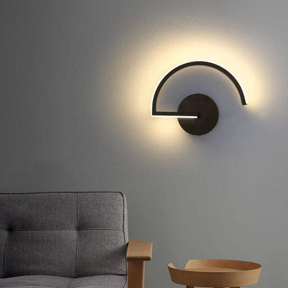 AluGlow – Contemporary LED Wall Lamp with Curved Aluminium