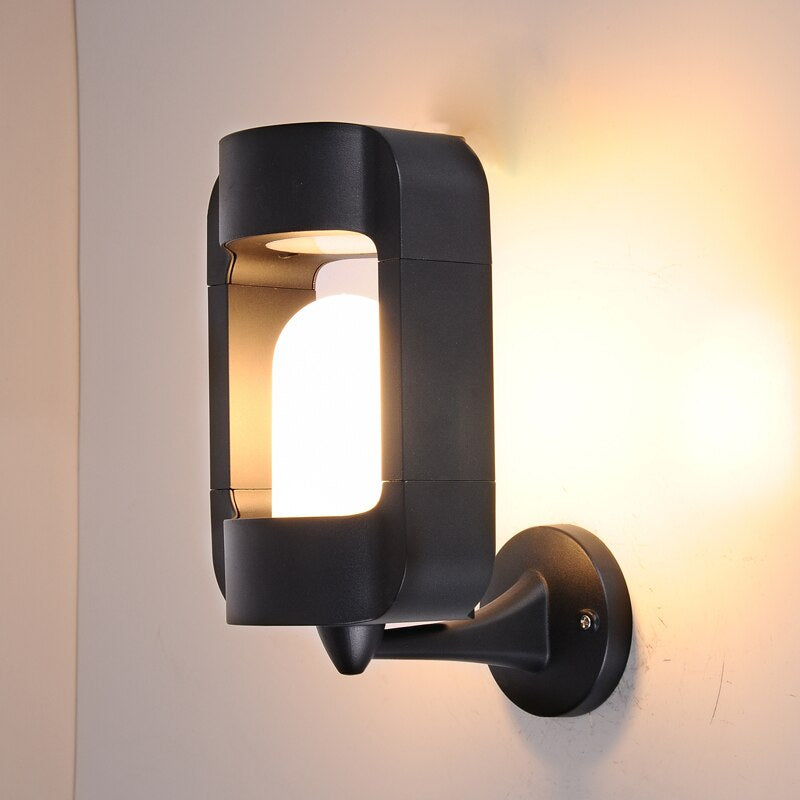 Elegant Amber Glass Outdoor Lamp – Weather-Resistant Outdoor Light Fixture for Garden and Patio Illumination-3