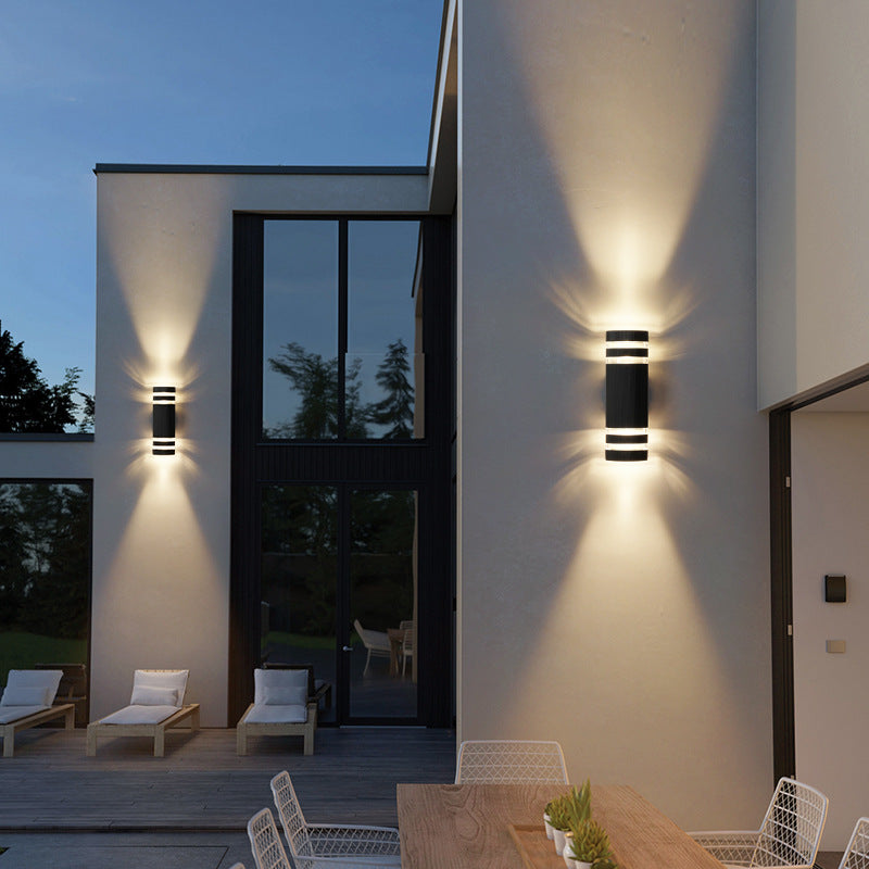 2-way Outdoor Wall Lamp 1