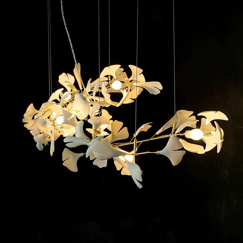 NatureGlow – Elegant Ginkgo Leaf Pendant