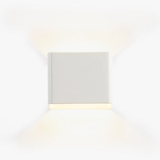 SquareGlow – Contemporary Wall Light