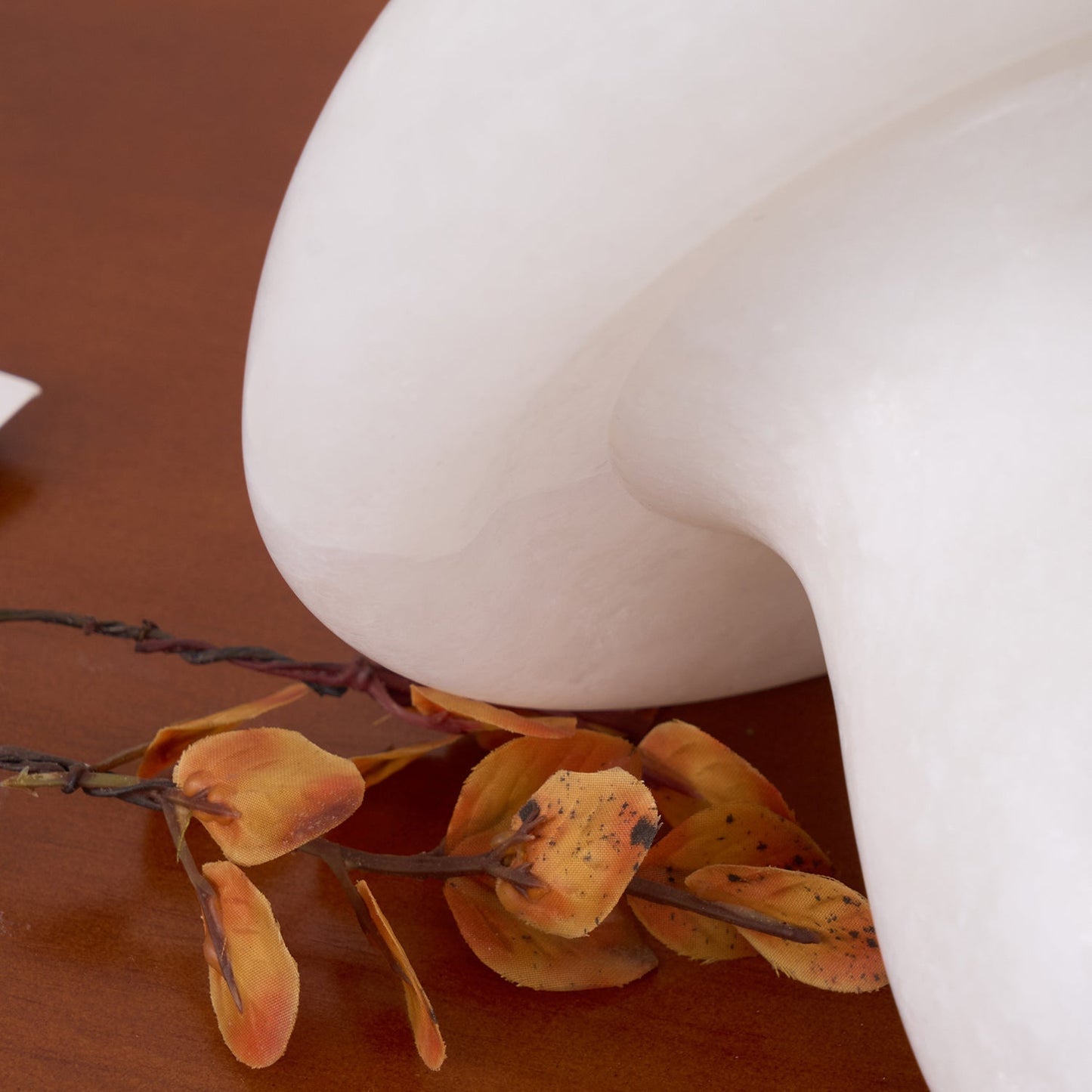 LuminousMushroom - Stylish Alabaster Lamp