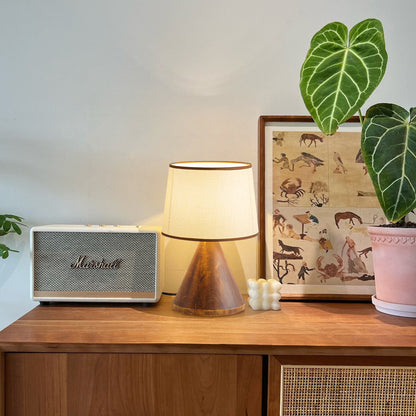AmaliaBeam - Table Lamp with Refined Base and Warm, Soft Glow