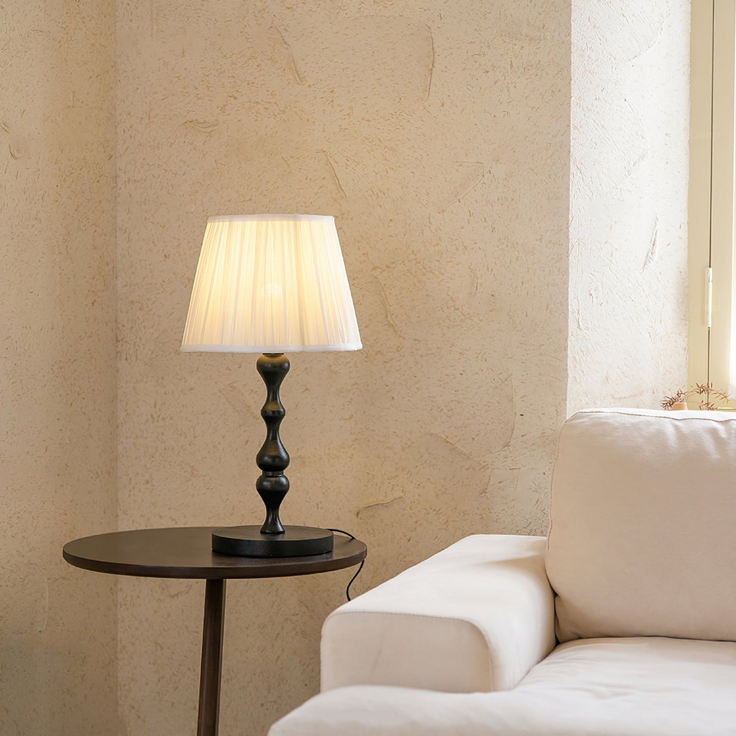 GoldenAura - Accent Lamp