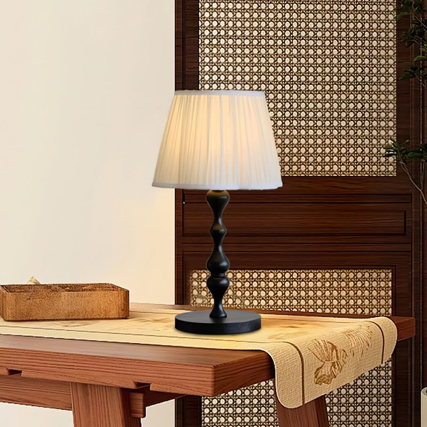 GoldenAura - Accent Lamp