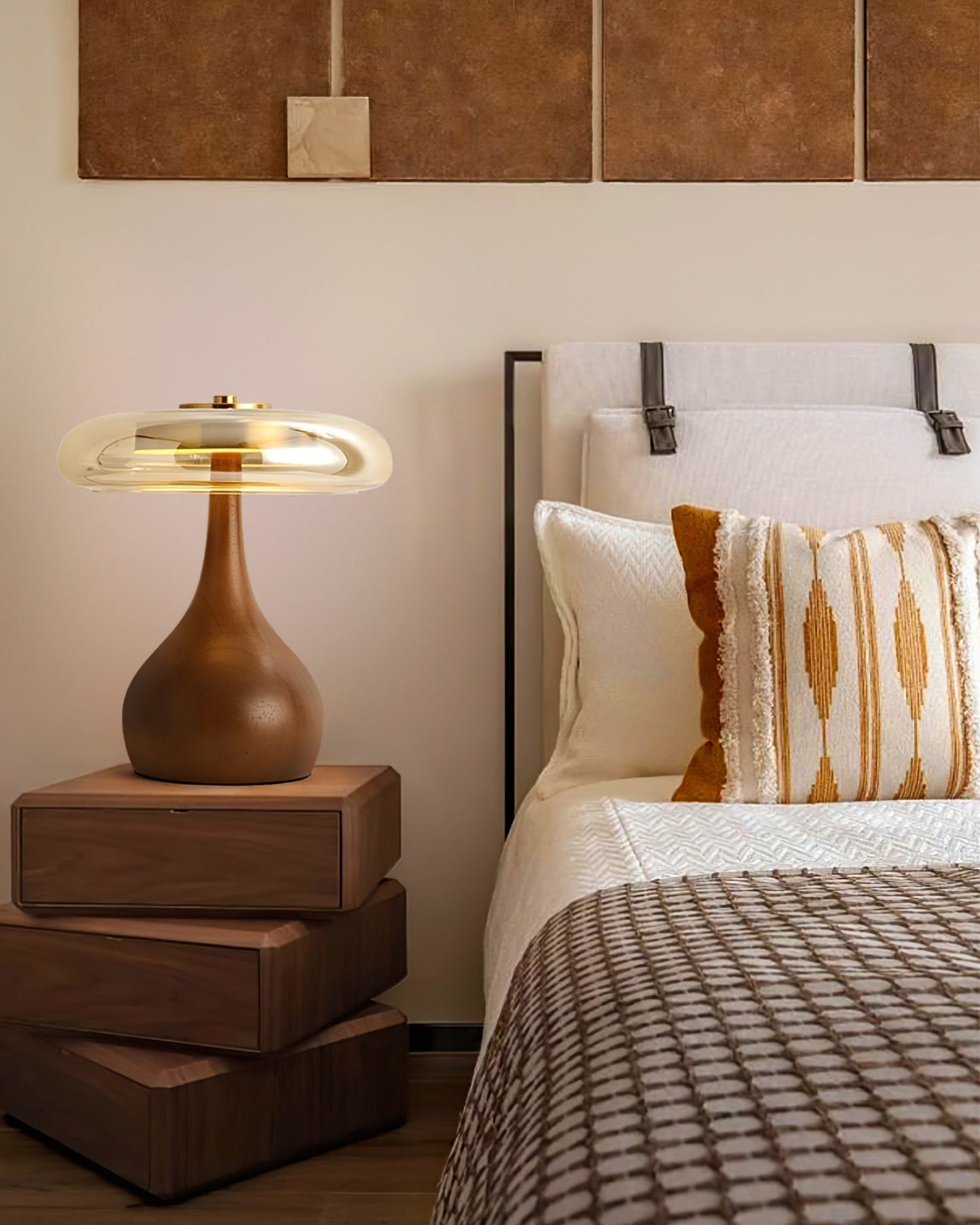 LumiWood – Elegant LED Table Light