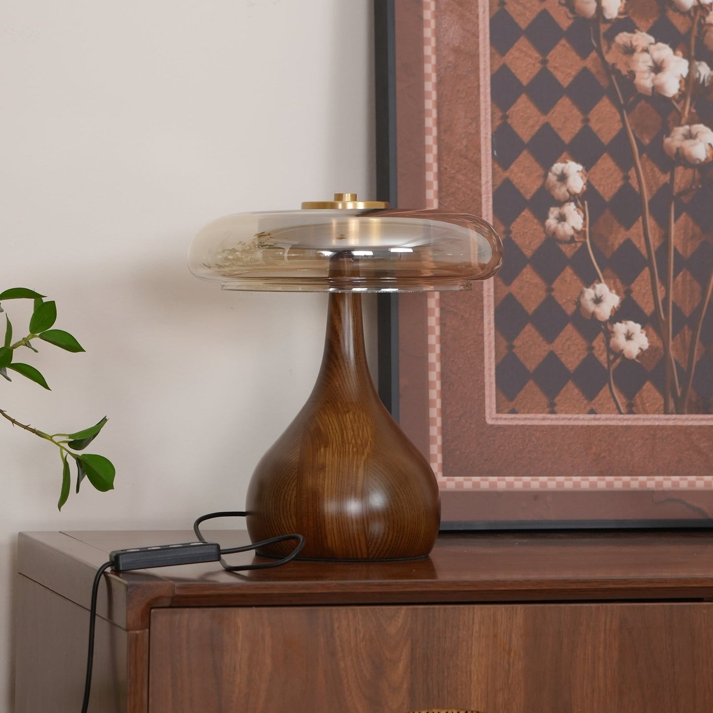 LumiWood – Elegant LED Table Light