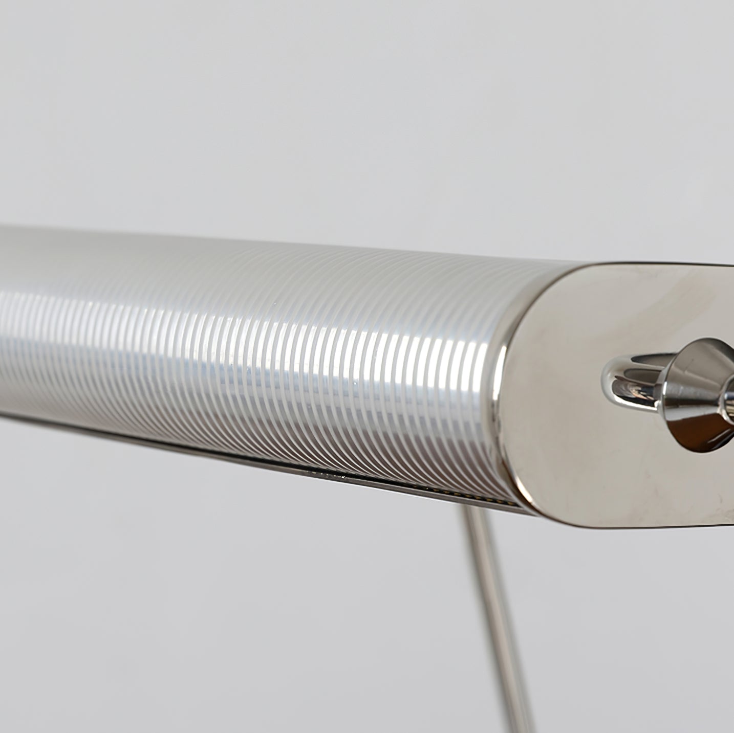 TimberGlow – Lampada da tavolo LED con schermo aperto