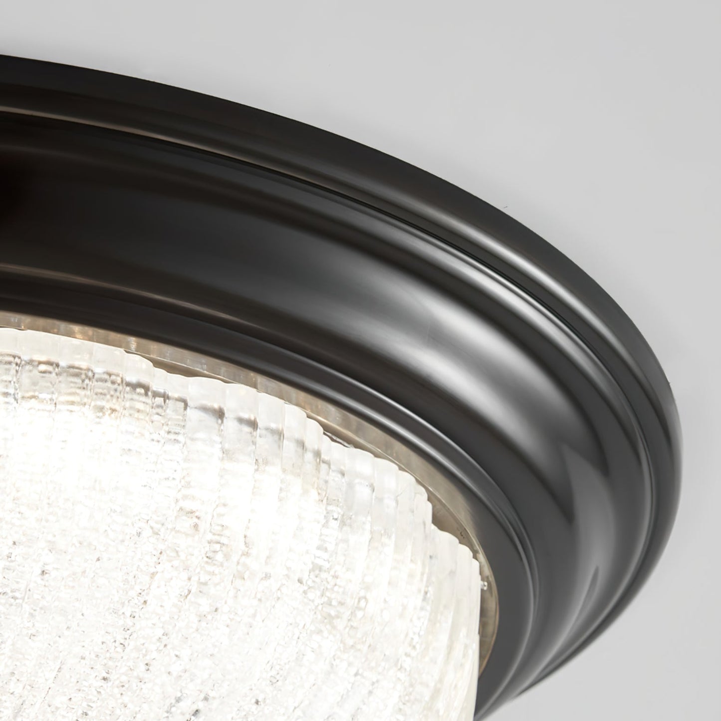 BelmontAura - Deckenlampe mit schlankem Design und subtiler, gemütlicher Beleuchtung