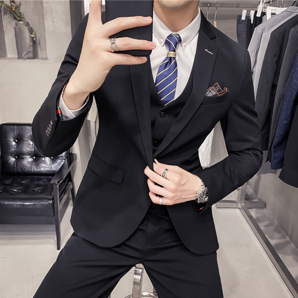 Variant image for Nikola - Luxury Three-Part Men's Suit Set for Comfort, Style & Versatility-1