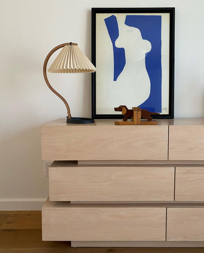 CapriGlow – Refined Scandinavian Table Lamp