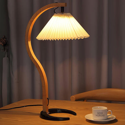 CapriGlow – Refined Scandinavian Table Lamp