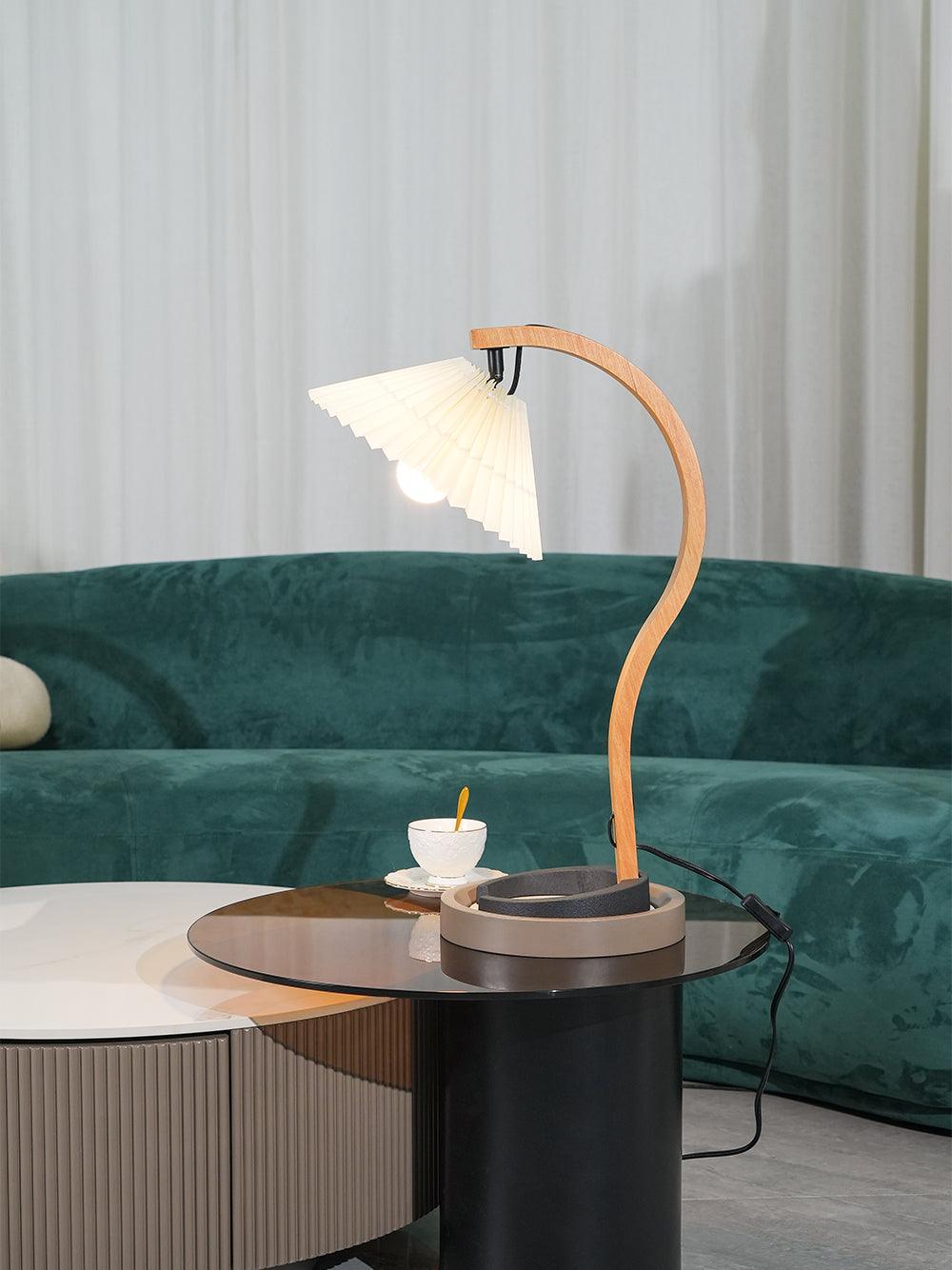 CapriGlow – Refined Scandinavian Table Lamp
