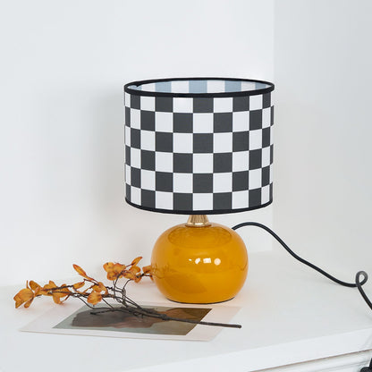 CubeAura - Elegant Geometric Table Lamp