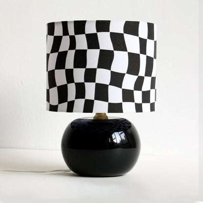 CubeAura - Elegant Geometric Table Lamp