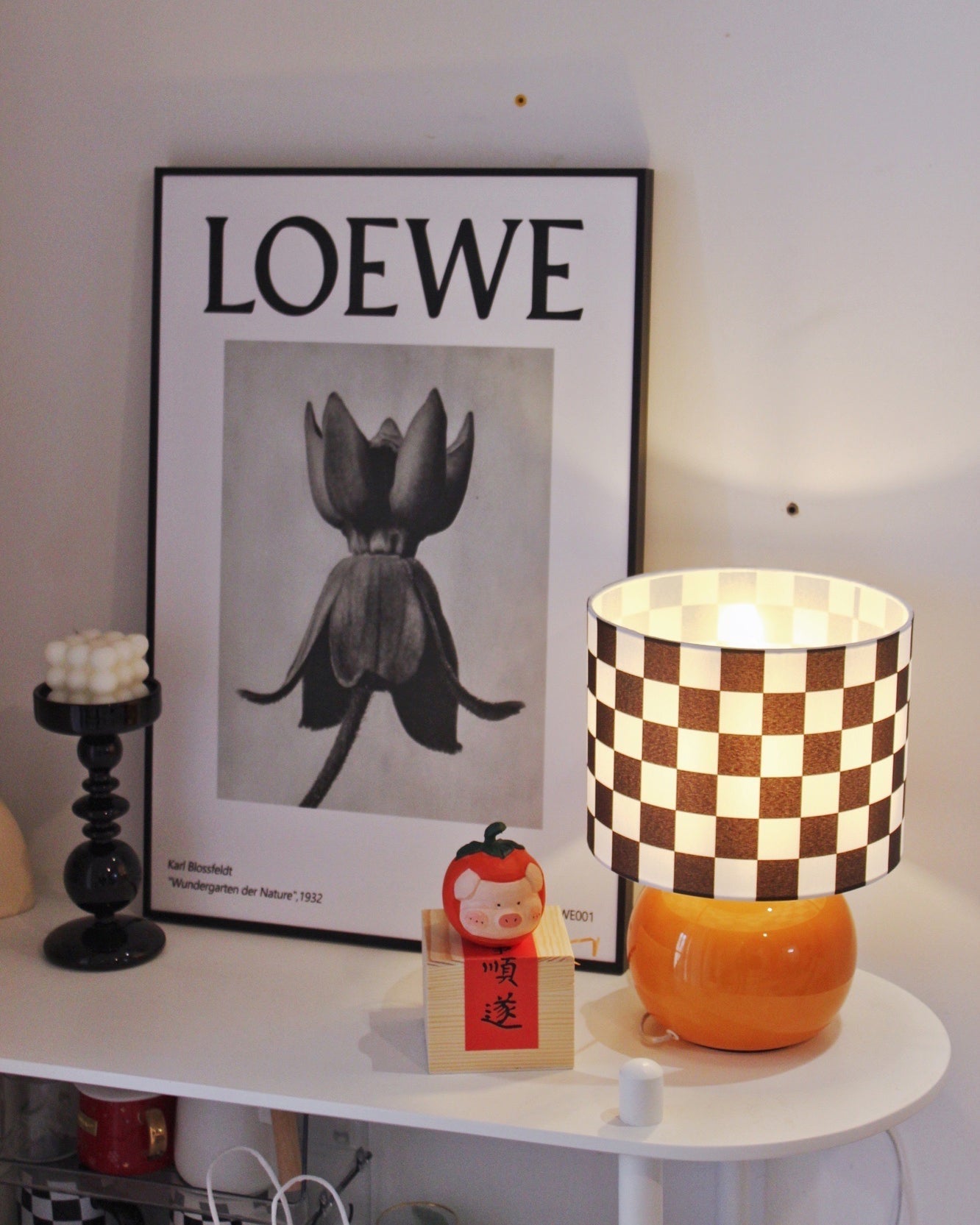 CubeAura - Elegant Geometric Table Lamp