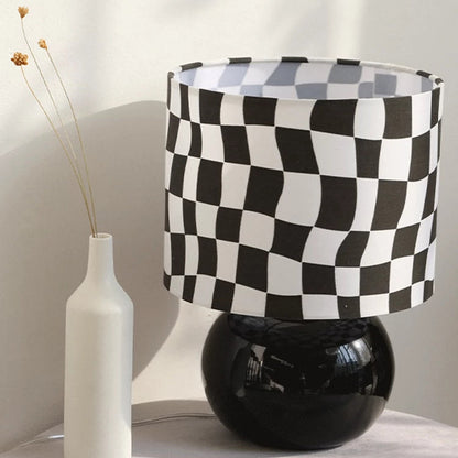 CubeAura - Elegant Geometric Table Lamp