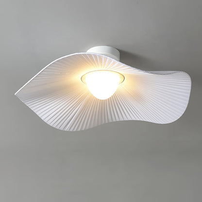 SkyLuxe - Ceiling Lamp with Cloud Detailing and Warm Light Spread