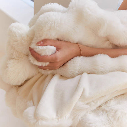 CozyFleece | Soft Plush Throw Blanket for Ultimate Comfort and Warmth 7
