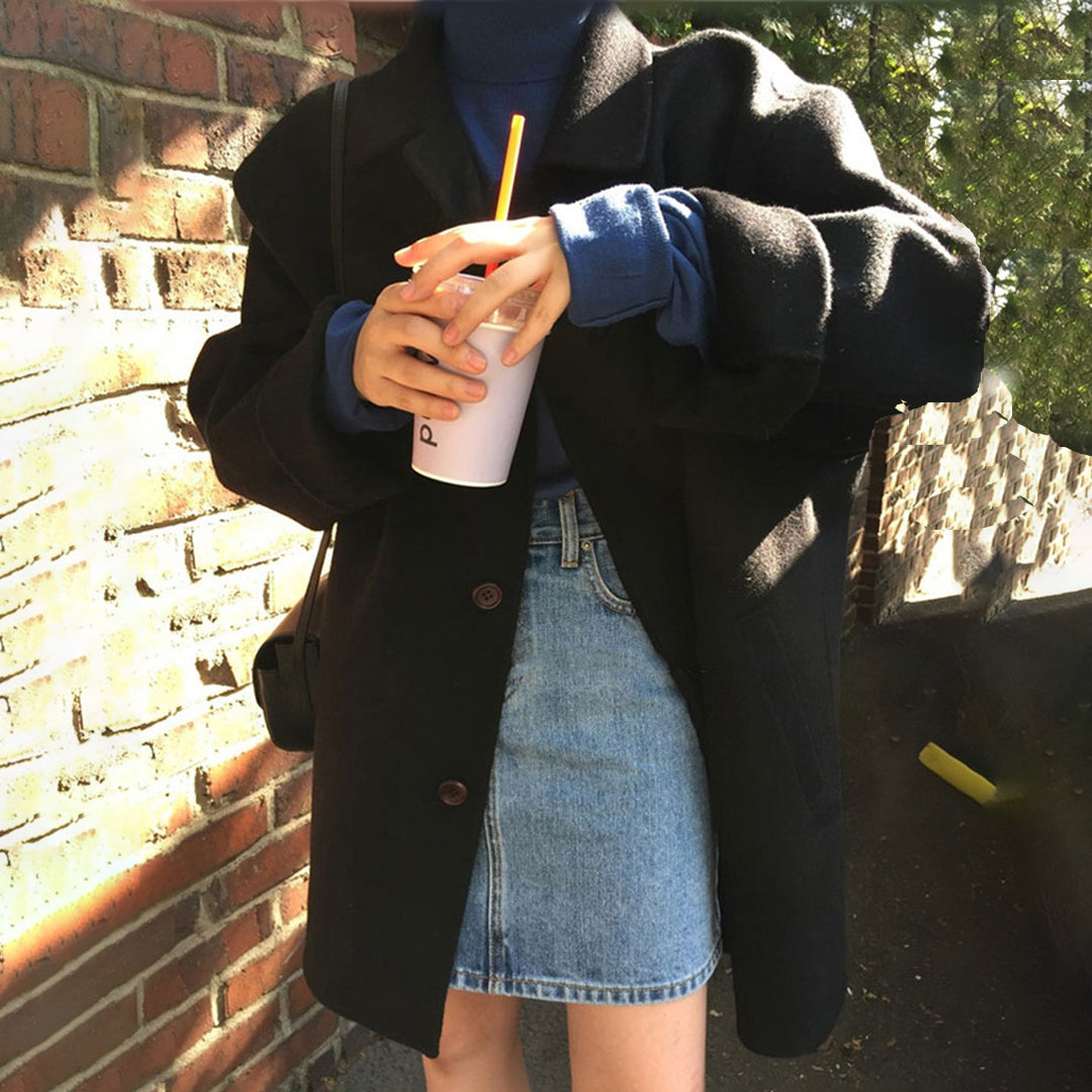 Cozy Mid-Length Women's Coat with Button Closure – Loose Fit, Non-Stretchable, Winter Essential 9