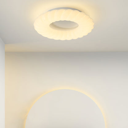 CloudGlow - Ceiling Lamp with Light and Elegant Form