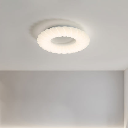 CloudGlow - Ceiling Lamp with Light and Elegant Form