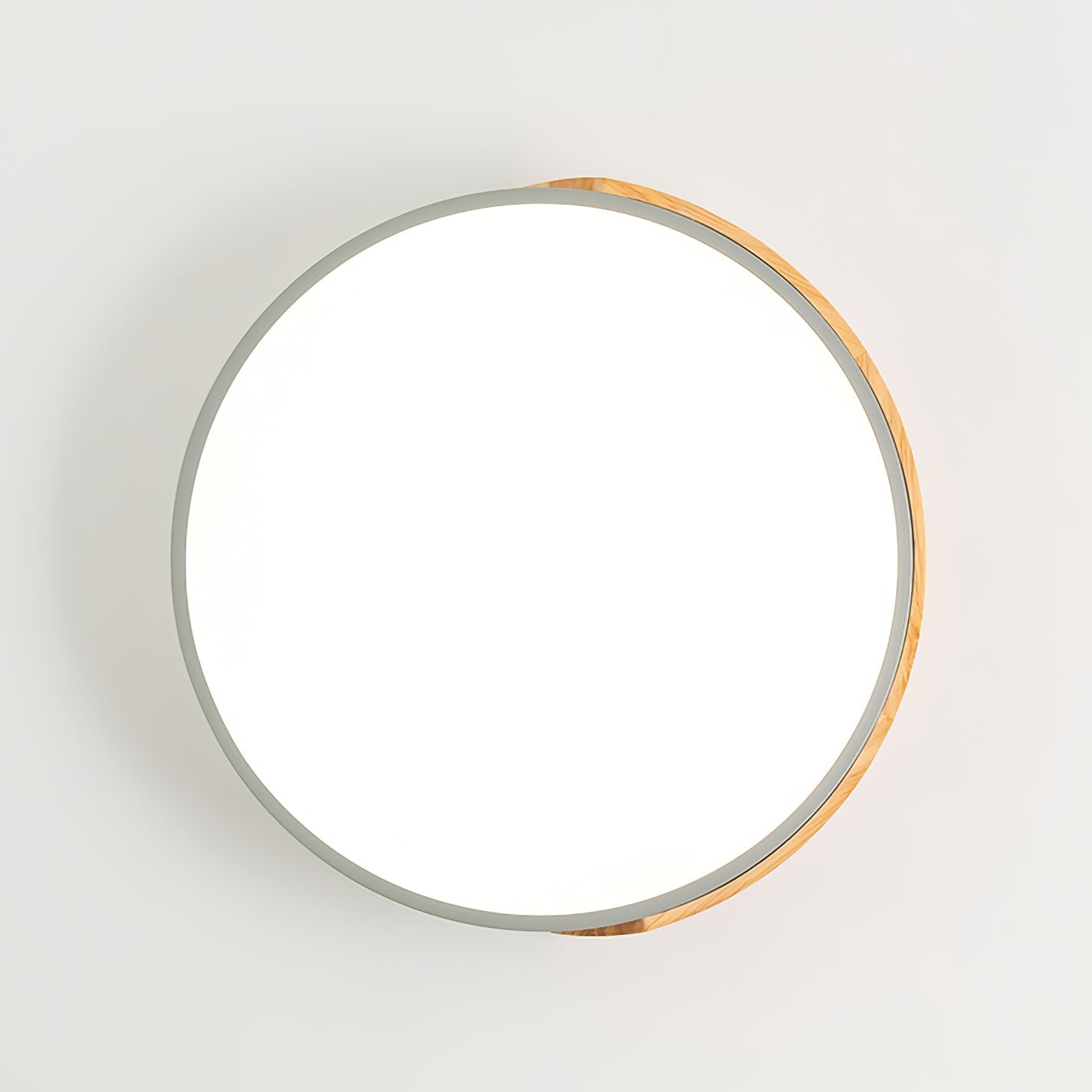 DelphiBeam - Ceiling Lamp with Sophisticated Design and Gentle Illumination
