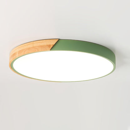 DelphiBeam - Ceiling Lamp with Sophisticated Design and Gentle Illumination