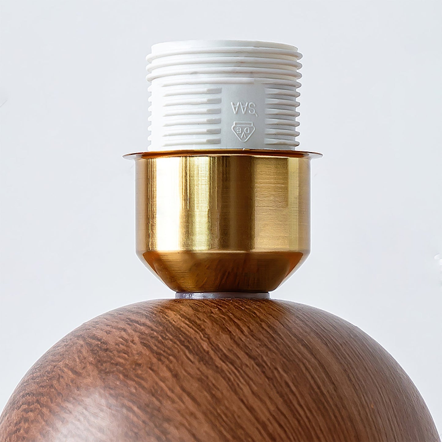 ShadeLuxe - Elegant Table Lamp