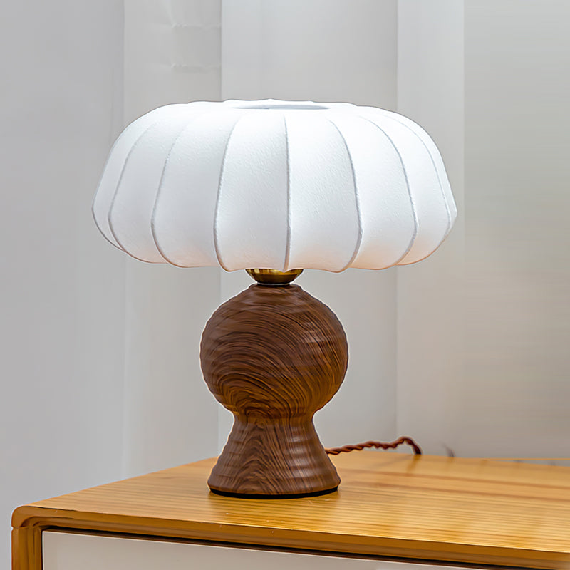 ShadeLuxe - Elegant Table Lamp