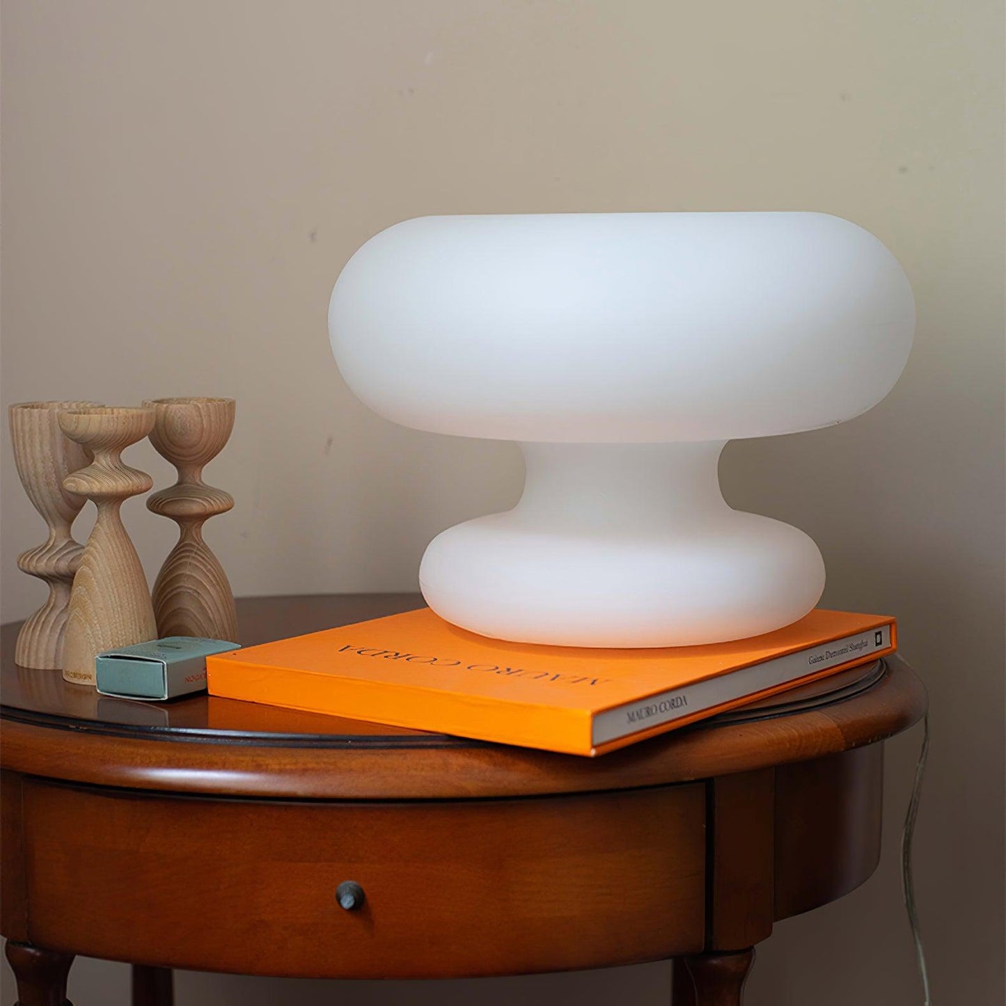 DonutLight – Elegant Design with Soft Glow