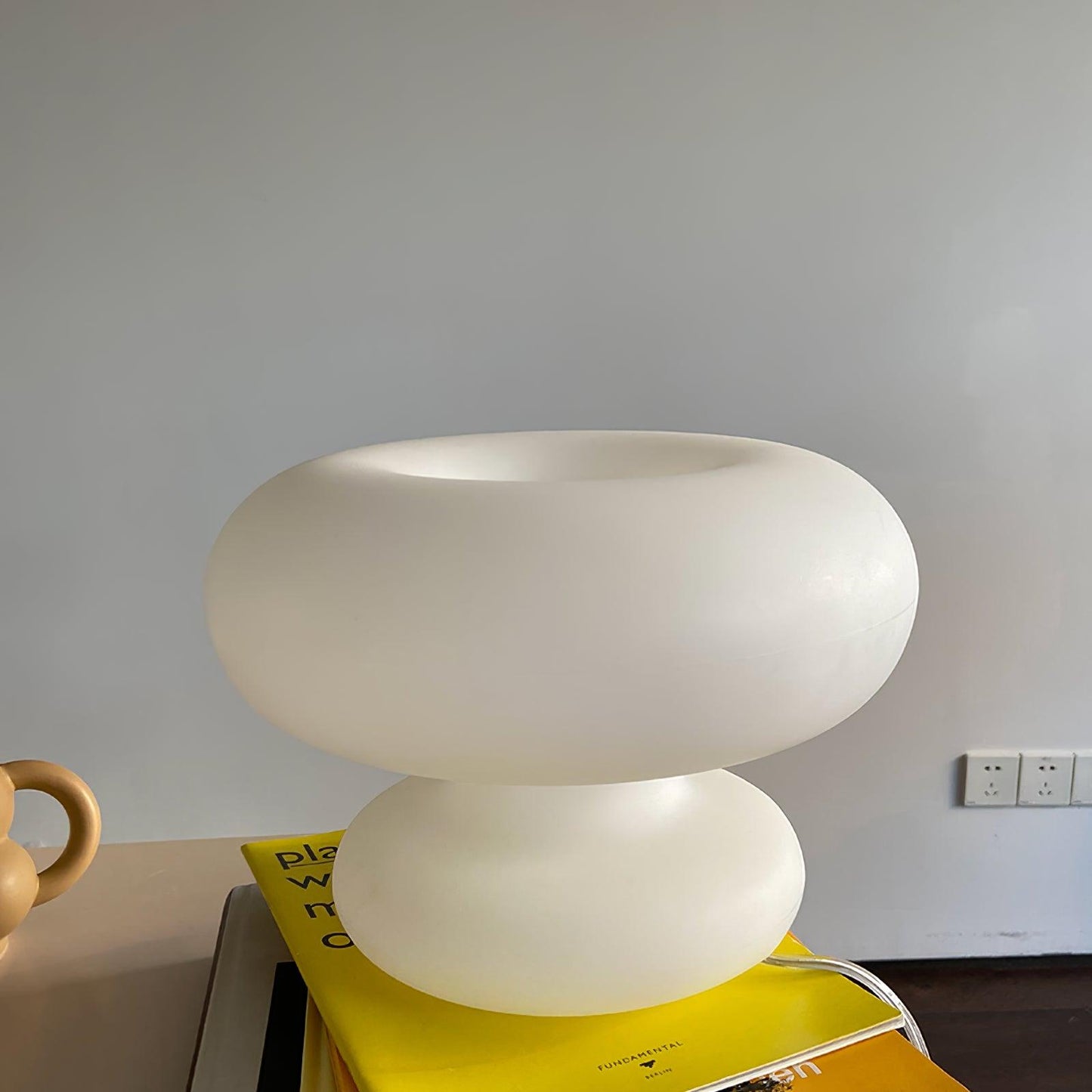 DonutLight – Elegant Design with Soft Glow