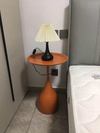 TimelessGlow - Table Lamp with Drum Aesthetic and Soft Radiance