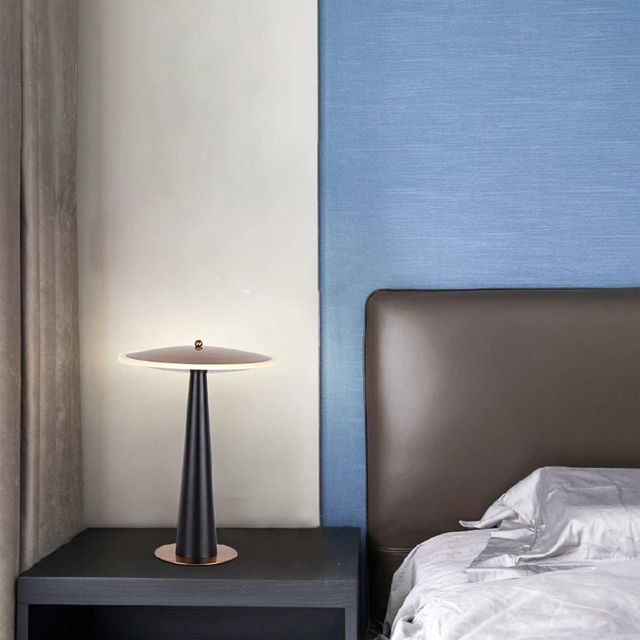 MetalAura – Lampada da Tavolo in Rame