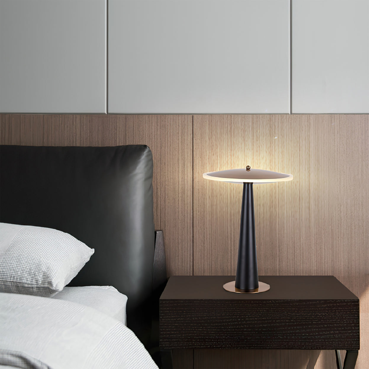 MetalAura – Lampada da Tavolo in Rame
