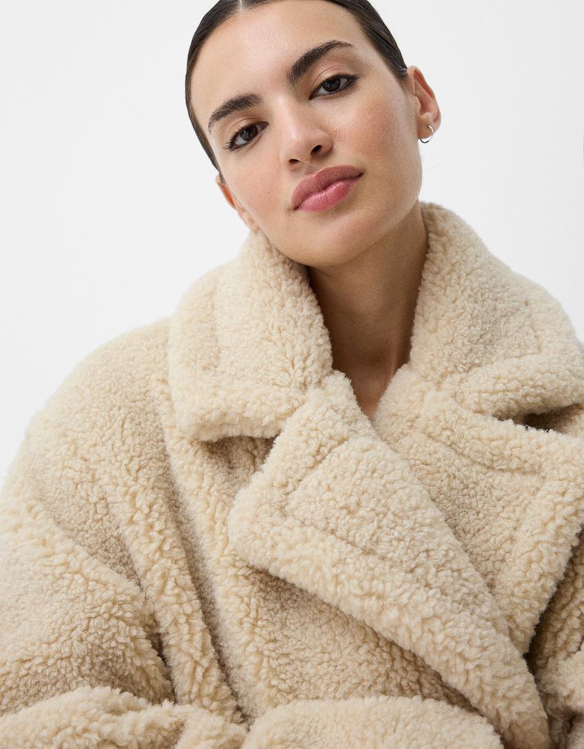 Elena | Cozy Oversized Faux Fur Winter Coat with Lapel for Women 4