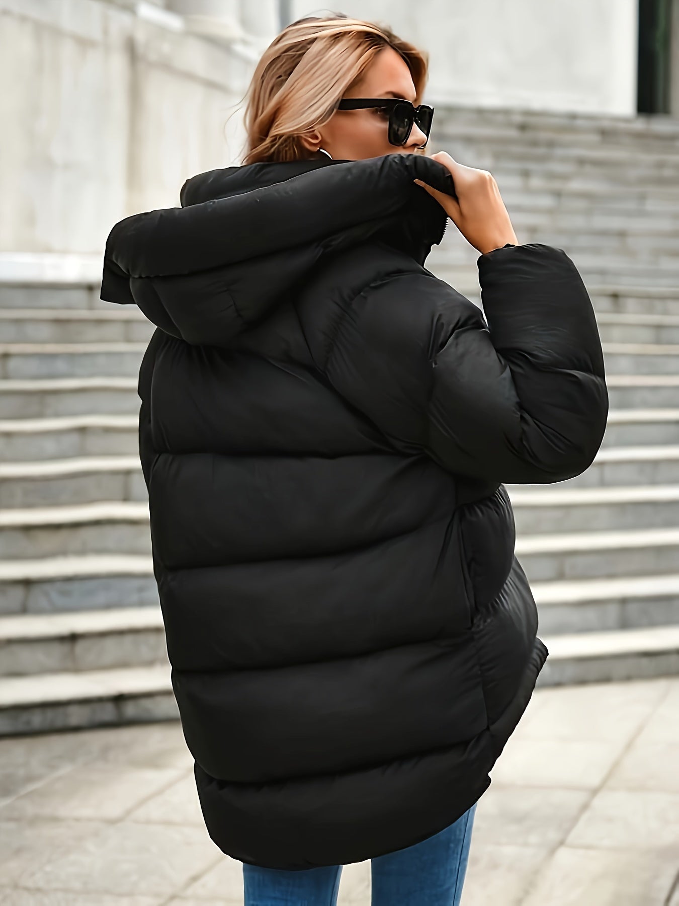 Emma | Cozy Short Black Puffer Jacket for Women 2