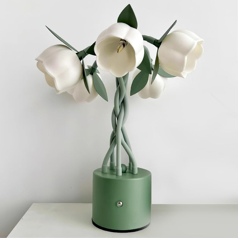 PetalAura – Lampada da Tavolo Floreale Scultorea