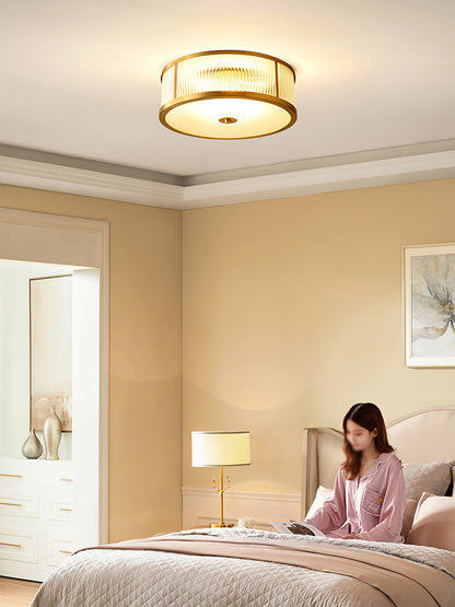 GenevaAura - Deckenlampe mit klassischem Charme und einladender Lichtverteilung